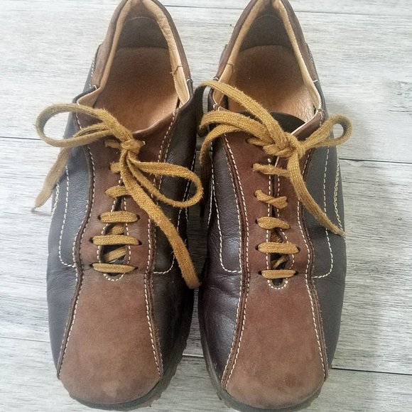 GEOX walking/casual shoes (size 38 european; 8 US) - Picture 4 of 5